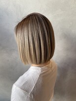 アイドット(i.)&nbsp;ベージュ系デザインカラー