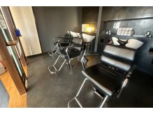 カットウェルズ ラブコオリヤマ 郡山店(Cut Well's Love Koriyama)の雰囲気（快適なチェアで、リラックスしながら施術を楽しめます。）