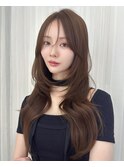 韓国ヘアレイヤーカット顔まわりカットベージュカラー