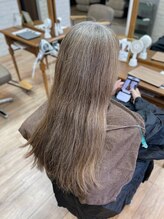 【白髪ぼかしハイライトAさんの場合】施術前