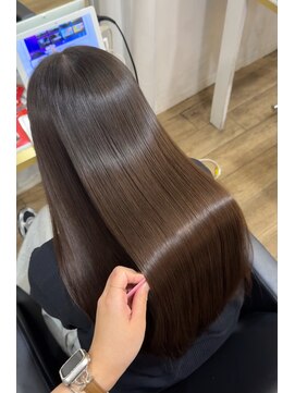 キーバイイオエ(kiy. by ioe) ダークアッシュ/似合わせカット/ミディアムレイヤーカット