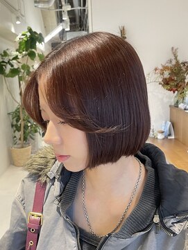 リル 茅ヶ崎(Liru:) 着物ヘア/ダークアッシュ/ミディアムレイヤーカット/茅ヶ崎駅