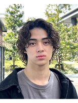 アストラ(ASTRA)&nbsp;MEN’S HAIR/波巻きツイストスパイラル/リバースセンターパート