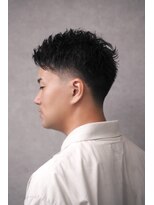 トラスト ザ バーバー 東京駅日本橋店(TRUST the Barber) スパイキーショート/フェード/テーパーフェード