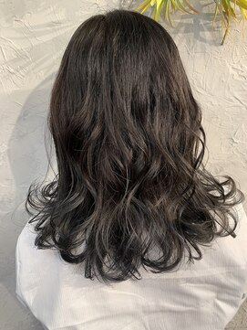 ヘアスタジオニコ(hair studio nico...) グレイアッシュ