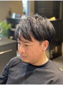 ナチュラル黒髪暗髪ツーブロック