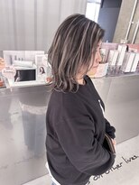 キング 枚方店(K!ng)&nbsp;【枚方、高槻、梅田】ホワイトハイライト