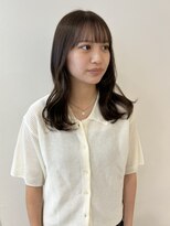 夏おすすめ明るめオリーブベージュ◎担当ももこ
