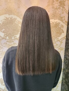 レヴェヘア rever hair ストレートロング