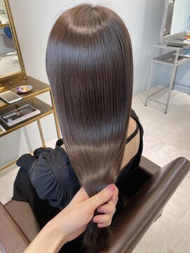 オズ 郡山桑野店(OZ) ミニウルフチェリーブラウンホワイトグレージュフェザーパーマ