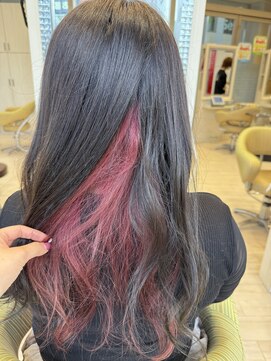 ビス ヘア アンド ビューティー 西新井店(Vis Hair&Beauty) 20代30代大人可愛いインナカラーピンクイヤリングカラー