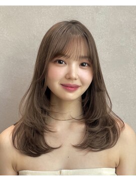 オーラ オモテサンドウ(Aura omotesando) 透明感カラー×似合わせレイヤーカット