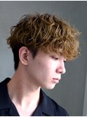 再現性高い波巻きスパイラルパーマ×刈り上げマッシュ