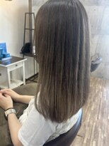 アーチ(ARCH)&nbsp;セミロング／ラテブラウン