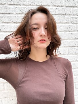 エイチバイシオミエイチ 神戸三宮(H by shiomi H) カット＋ホリスティックカラー＋トリートメント