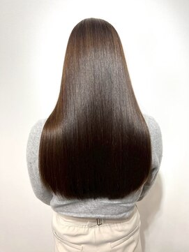 イオエ 元町(ioe) 髪質改善カラー/ダブルカラー/艶カラー/レイヤーカット