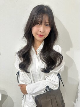 シエラ 南船場(CIERA.) アンプレラカラーミディアムミルクティーグレージュくびれヘア