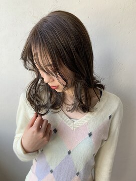 ニィー バイ ディコ(nii by Dico) ヘーゼルベージュ#井尻#ベージュ