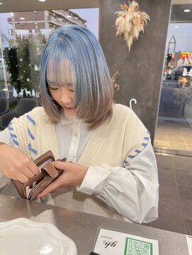 ガルボヘアー 桟橋店(garbo hair) 水色 派手髪 ダブルカラー