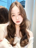 マインバイアフロートギンザ(MYNE by AFLOAT GINZA)&nbsp;レイヤーカット/チョコレートベージュ