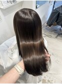 大人ガーリーダークアッシュ似合わせカットミディアムレイヤー