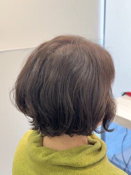 hair salon Heir【4月19日NEW OPEN(予定)】 クセ毛も活かす◎40代50代の白髪悩み解決ぼかしショートボブ