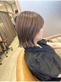 外はねボブ×シルキーベージュ