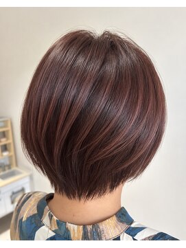 アワーズ(Ours) 丸みショートボブ