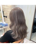 ペアル(PEAAL)&nbsp;アディクシー　外国人風　グレー ラベンダーグレー ハイライト