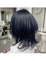 サロンド ココ(Salon de COCO)&nbsp;ブルーブラックウルフカット