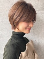 ザシー オモテサンドウ(The C) 20代30代40代ナチュラル大人可愛いレイヤースタイル