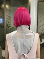 レコ 渋谷(LECO)&nbsp;ネオンピンクのショートボブ