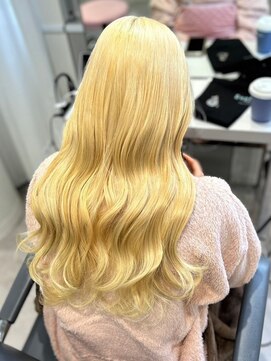 ユーフォリア 渋谷グランデ(Euphoria SHIBUYA GRANDE) 透明感 ハイトーンカラー ブリーチカラー 韓国ヘア 艶カラー