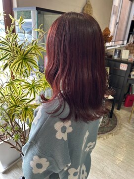 シー 岡崎(,SHE) 切りっぱなしボブ/エアリーロング/美髪/ピンクブラウン/岡崎