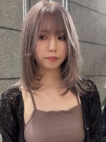 ゼスト フィーノ(ZEST fino) レイヤーこなれミディに相性がいいグレージュカラー