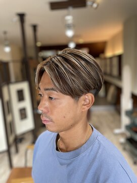 ラズリーヘアー(LAZLY HAIR) センターパート×ハイライト