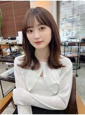 黒髪ボブルフネビージュワンレンくびレイヤーミディアムヘア