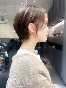 ロンドジェネルーズ 柏(Lond generous) ウェーブミディアム似合わせカットメルティカラーショート/柏柏