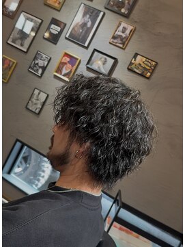 ブラックチョコレート(black chocolate) ツイストスパイラル