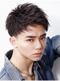 スウィングアップバング(刈り上げ)ツーブロック短髪