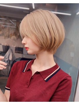 ロンドブルーム 天神大名店(Lond Bloom) イメチェンショート外ハネボブ美髪ブルーブラック暗めカラー