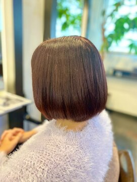 アトリエファゴ ハナミズキ店 【Chikano】内巻きボブ×暖色カラー