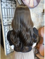 インデペンデンス(independence)&nbsp;【四条烏丸】ブリーチなしで透明感アッシュブラウン