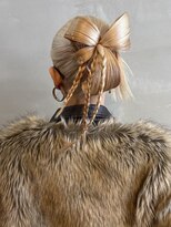 ニディ(Nide) ヘアアレンジ|ハイトーン|個性派ヘアアレンジ|西宮|西宮北口