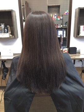 ヘア プロデュース アイモ(Hair Produce Aimo) さらツヤロングの大人アッシュブラウン☆