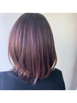 ワンデイ(One day) 全体に細かいハイライト入れて白髪ぼかし、白髪生かしいきます