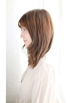 シュシュット(chouchoute) 吉祥寺/大人かわいいマッシュショートボブカーキグレージュ/050