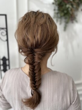 アトリエメルシー 代々木(atelier merci) ヘアアレンジ/フィッシュボーン