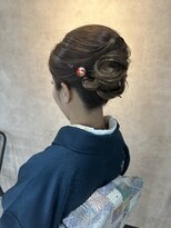 キッススワン(KISS SWAN)&nbsp;アイドルが奏でるゴージャス卒園式ヘア