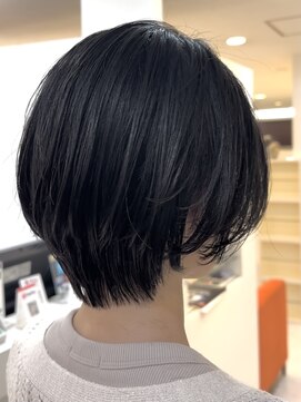 ラウレア(LAULEA) ショートヘア/ショートカット/ハンサムショート/丸みショート